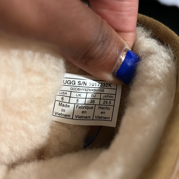 UGG HADLEY II WATERPROOF BOOTS - Picture 8 of 10